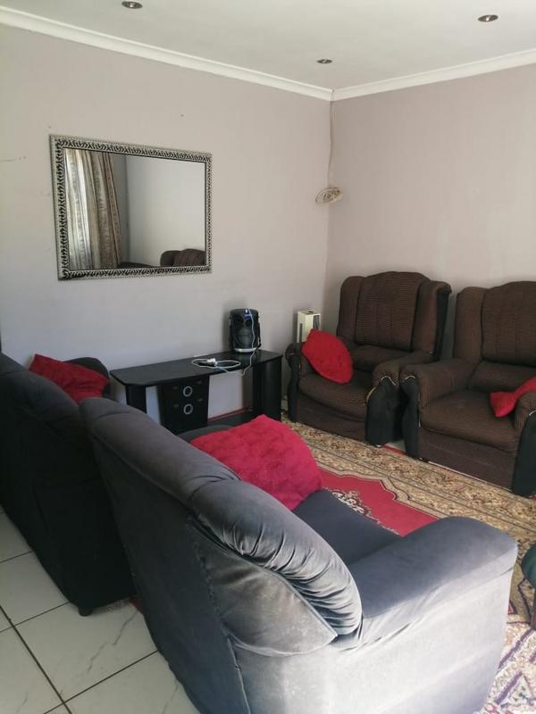 2 Bedroom Property for Sale in Khaya Western Cape